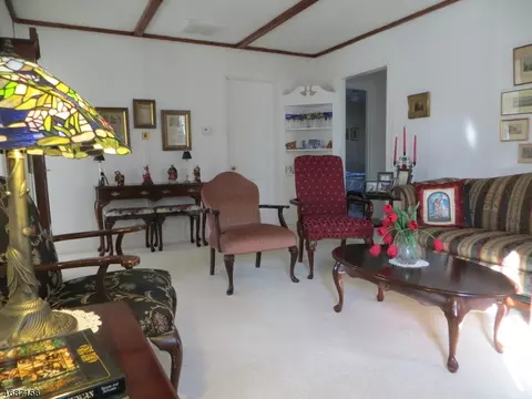 65 Lake Trl E, Wayne, NJ 07470 photo 4