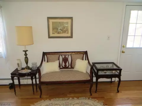 65 Lake Trl E, Wayne, NJ 07470 photo 8