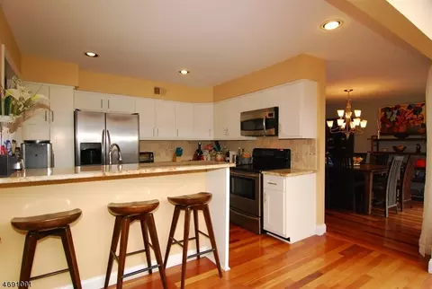 311 Redtail Hawk Ct, Hackettstown, NJ 07840 photo 7