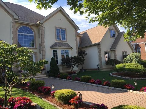 196 Burton Ave Hasbrouck Heights Nj 07604 Mls 3366667 Movoto Com
