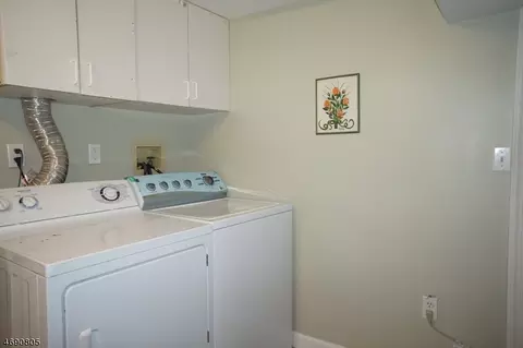 509 E 2nd Ave, Roselle, NJ 07203 photo 15