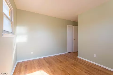 111 Highview Ter, Dover, NJ 07801 photo 19