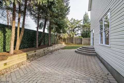 754 Livingston Ct, Paramus, NJ 07652 photo 23
