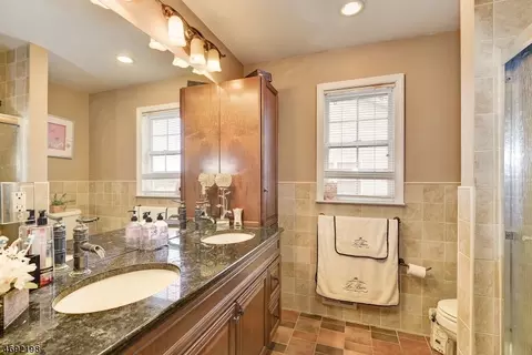 754 Livingston Ct, Paramus, NJ 07652 photo 15
