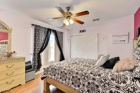 754 Livingston Ct, Paramus, NJ 07652 photo 18