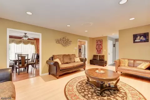 754 Livingston Ct, Paramus, NJ 07652 photo 6