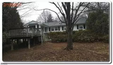 224 Park Ln, Wayne, NJ 07470 photo 1