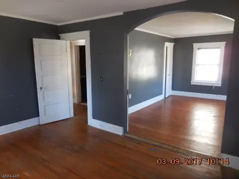 324 E 3rd Ave, Roselle, NJ 07203 photo 14