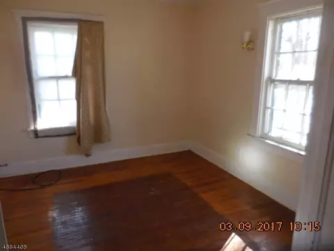 324 E 3rd Ave, Roselle, NJ 07203 photo 17