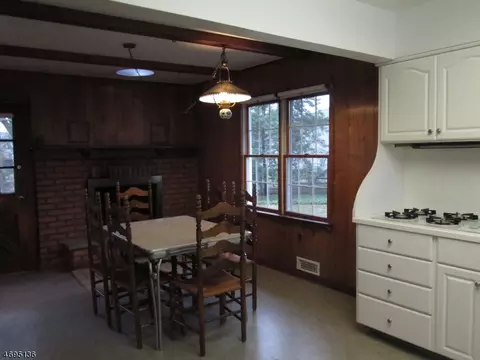 17 Dwyer Rd, Wayne, NJ 07470 photo 8
