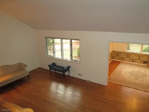 17 Dwyer Rd, Wayne, NJ 07470 photo 5