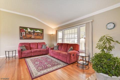 141 Laauwe Ave, Wayne, NJ 07470 photo 3