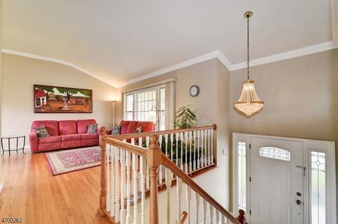 141 Laauwe Ave, Wayne, NJ 07470 photo 2