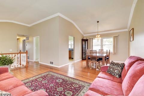 141 Laauwe Ave, Wayne, NJ 07470 photo 6