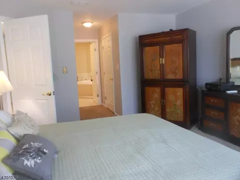 40 Springholm Dr, Berkeley Heights, NJ 07922 photo 12