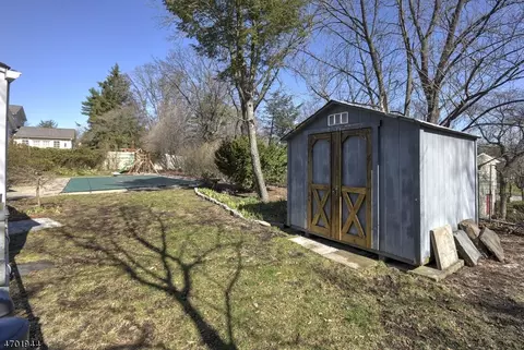 99 Morningside Rd, Paramus, NJ 07652 photo 23