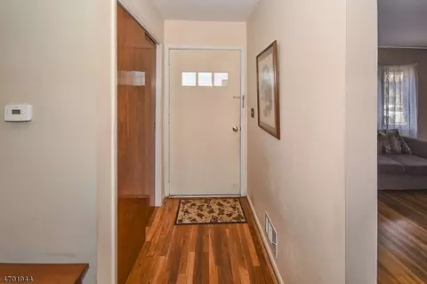 99 Morningside Rd, Paramus, NJ 07652 photo 2