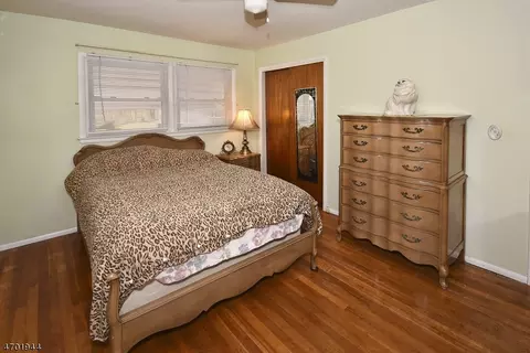 99 Morningside Rd, Paramus, NJ 07652 photo 16