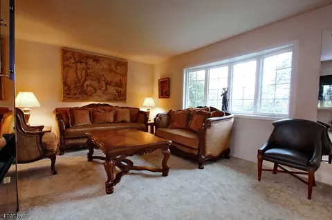 58 Normandy Dr, Wayne, NJ 07470 photo 6