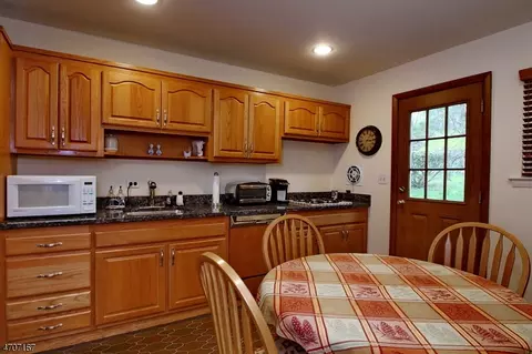 58 Normandy Dr, Wayne, NJ 07470 photo 11