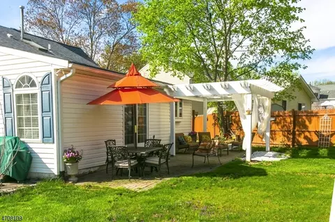 220 Perry St, Dover, NJ 07801 photo 23