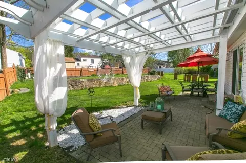220 Perry St, Dover, NJ 07801 photo 25
