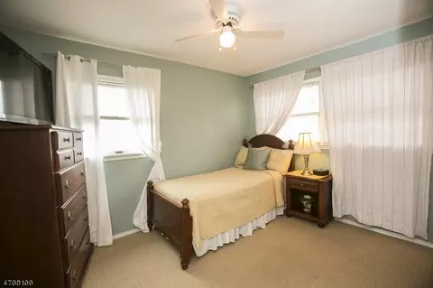 220 Perry St, Dover, NJ 07801 photo 16