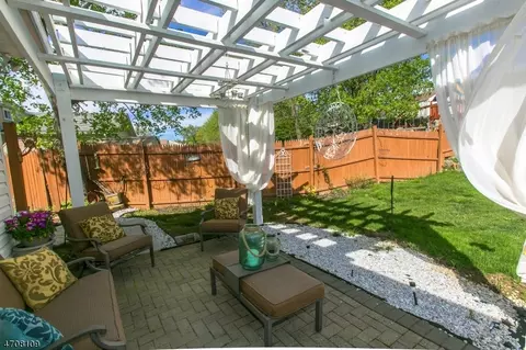 220 Perry St, Dover, NJ 07801 photo 24