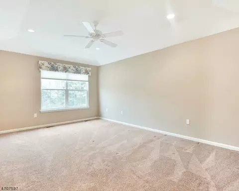 17 Windsor Pl, Wayne, NJ 07470 photo 21
