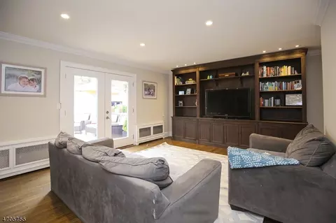 29 High St, Summit, NJ 07901 photo 9