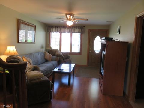 94 Pinecrest Ter, Wayne, NJ 07470 photo 7