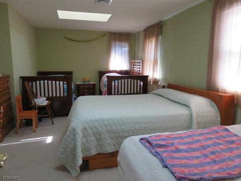 94 Pinecrest Ter, Wayne, NJ 07470 photo 14