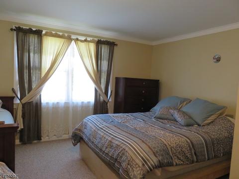 94 Pinecrest Ter, Wayne, NJ 07470 photo 15