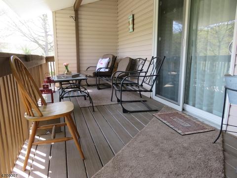 94 Pinecrest Ter, Wayne, NJ 07470 photo 17