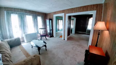511 Broughton Ave, Bloomfield, NJ 07003 photo 9