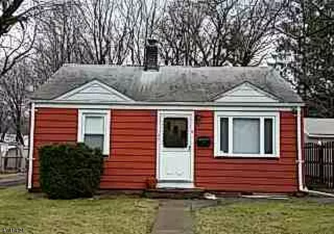 107 Monroe St, Haskell, NJ 07420 photo 2