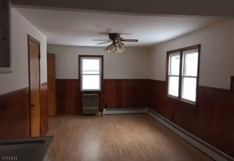 107 Monroe St, Haskell, NJ 07420 photo 11