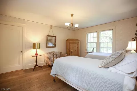 140 Beekman Rd, Summit, NJ 07901 photo 12