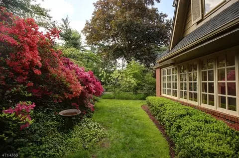 140 Beekman Rd, Summit, NJ 07901 photo 21