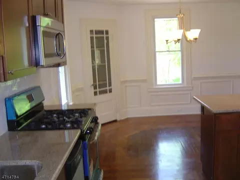 313 John St, Bound Brook, NJ 08805 photo 5