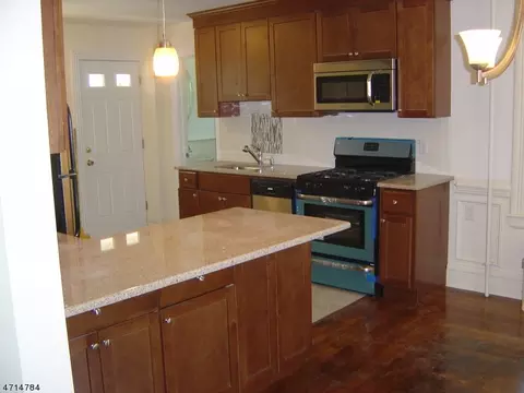 313 John St, Bound Brook, NJ 08805 photo 7