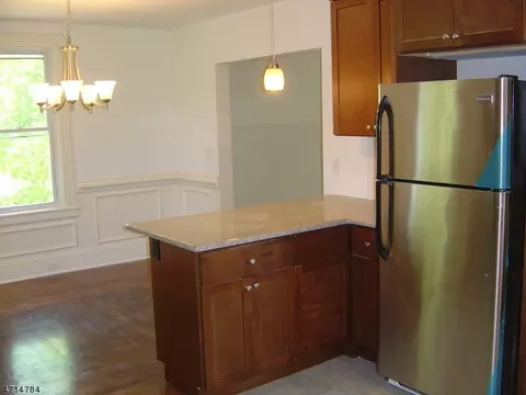 313 John St, Bound Brook, NJ 08805 photo 4