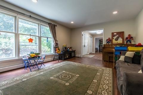 17 Warner Way, Wayne, NJ 07470 photo 15