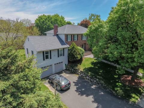 17 Warner Way, Wayne, NJ 07470 photo 1