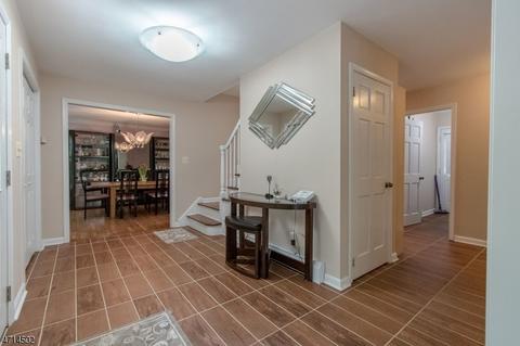 17 Warner Way, Wayne, NJ 07470 photo 13