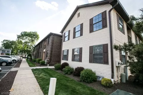 10 Foxhall # A, Middlesex, NJ 08846 photo 9