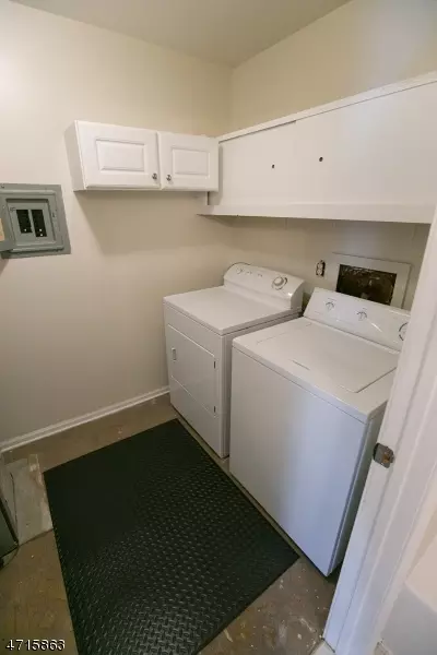 10 Foxhall # A, Middlesex, NJ 08846 photo 8