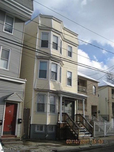 30 Wainwright St, Newark, NJ 07112 photo 1