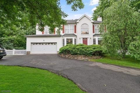 748 Pascack Rd, Paramus, NJ 07652 photo 1