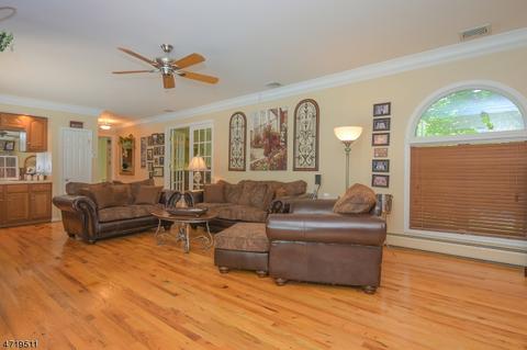 75 Westview Rd, Wayne, NJ 07470 photo 6